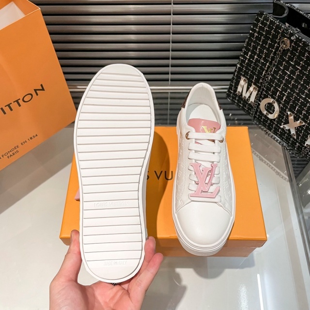 Luxury Fashion Casual Sneakers