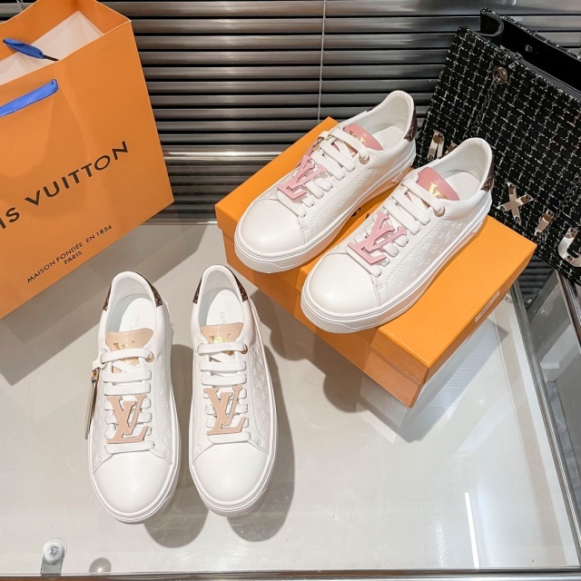 Luxury Fashion Casual Sneakers