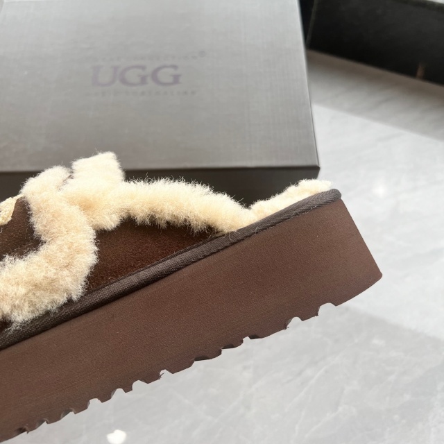 Thick-Soled Fashion Winter Furry Slipper