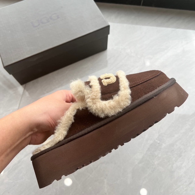 Thick-Soled Fashion Winter Furry Slipper