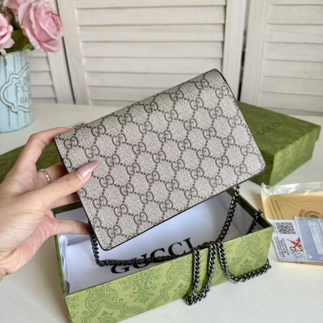 Chained Leather Fashion Women Messenger Bags