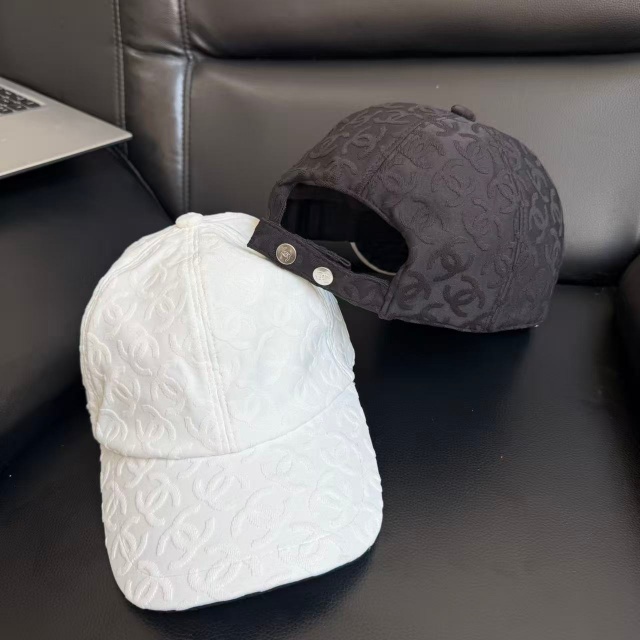 Classic Simple Design Unisex Baseball Caps