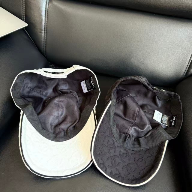 Classic Simple Design Unisex Baseball Caps