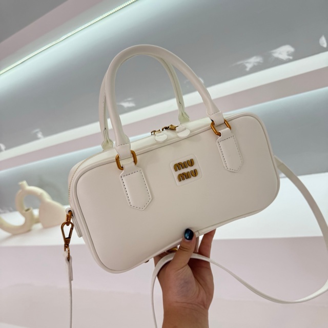 Fashion Metal Logo Leather Crossbody Handbags