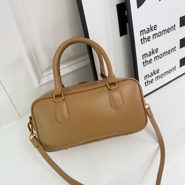 Fashion Metal Logo Leather Crossbody Handbags