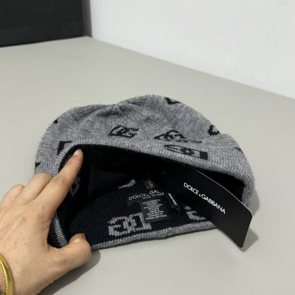 Fashion Unisex Knit Winter Hats