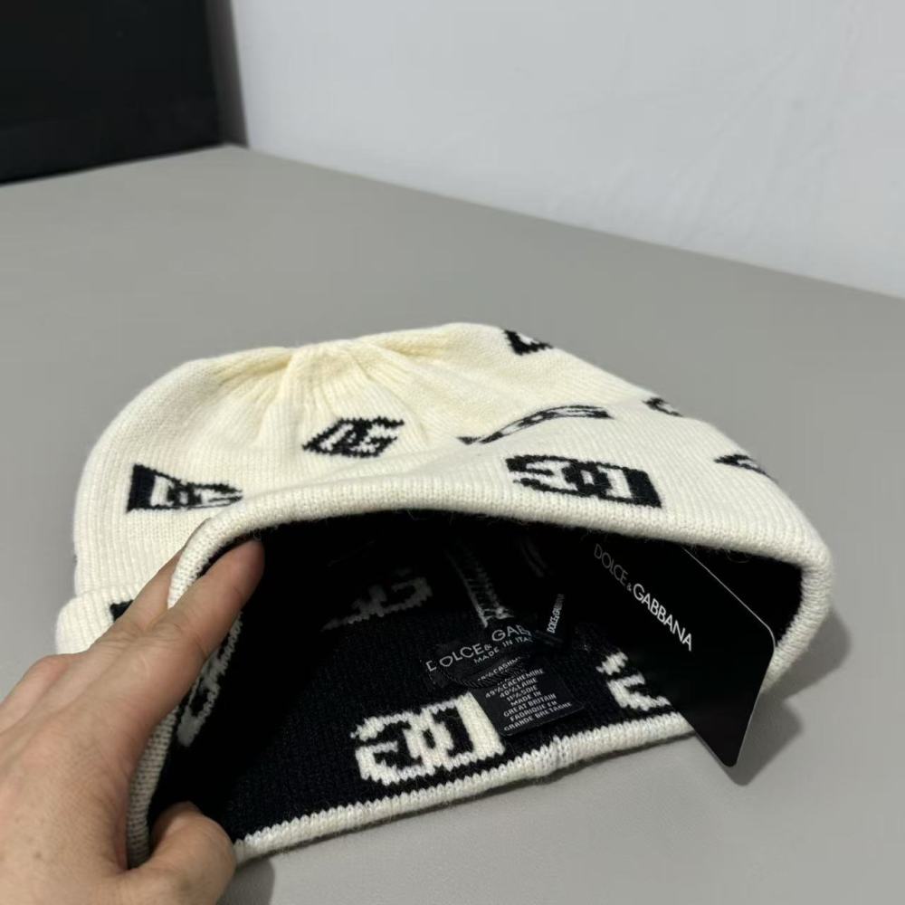 Fashion Unisex Knit Winter Hats