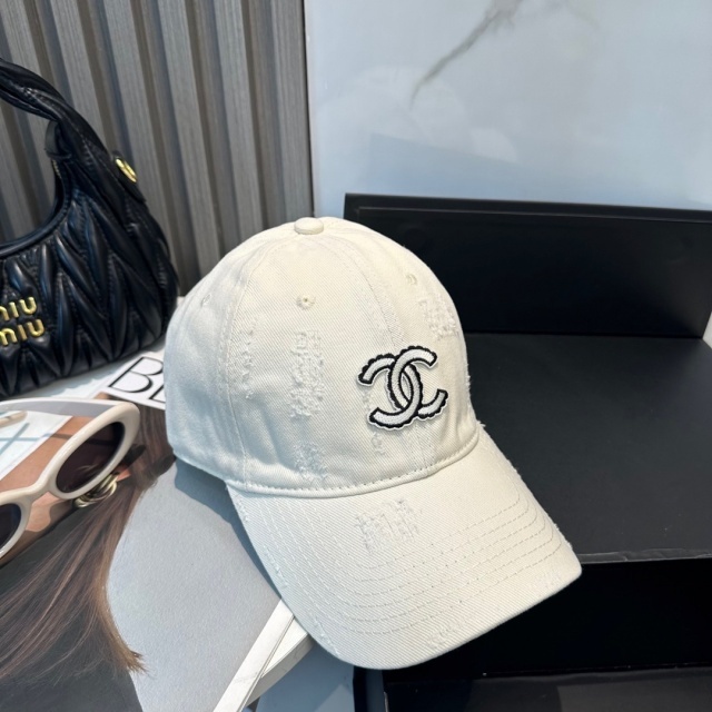 Fashion Unisex Ripped Baseball Caps