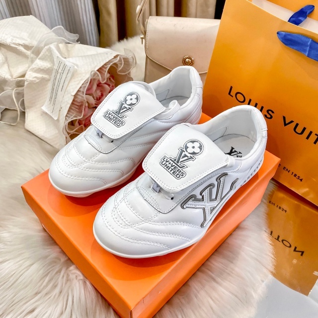 Luxury Fashion Leather Casual Sneakers