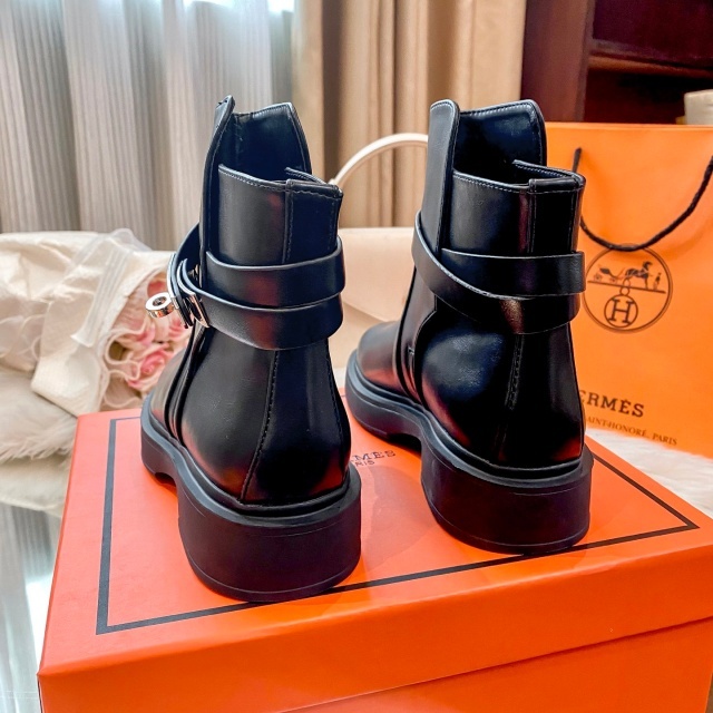 Luxury Fashion Leather Women Ankle Boots