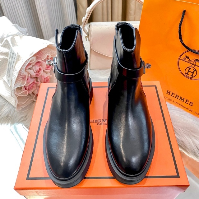 Luxury Fashion Leather Women Ankle Boots