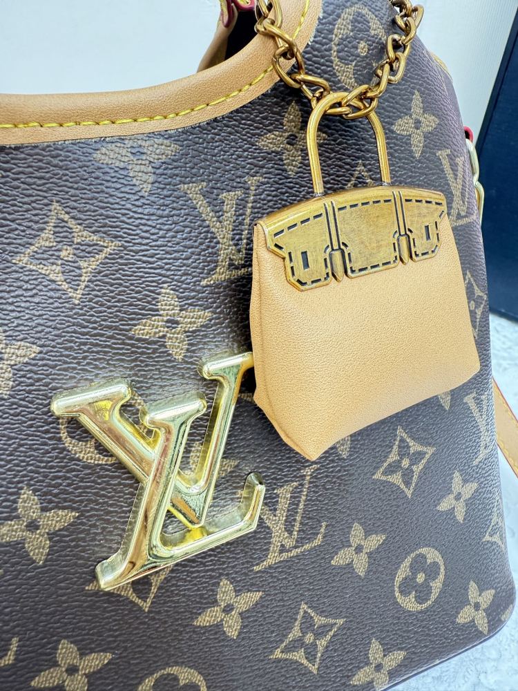 Metal Logo Luxury Fashion Women Crossbody Handbags