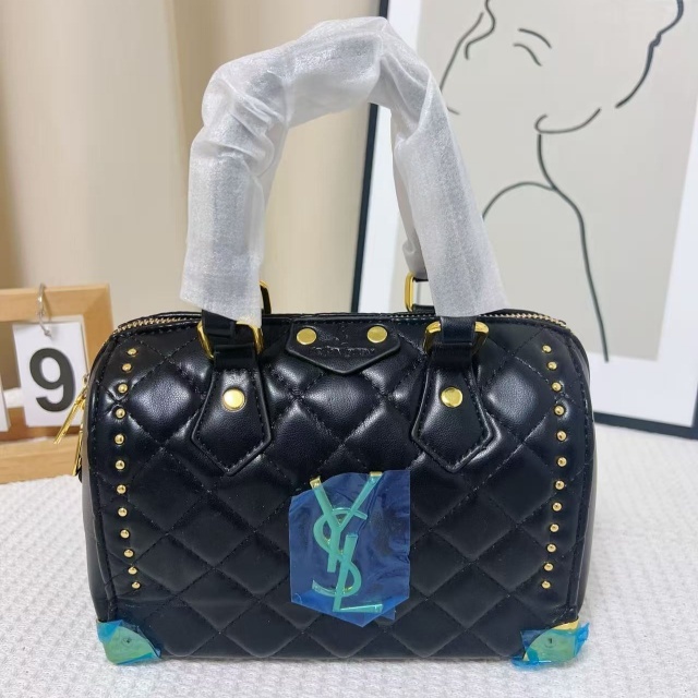Fashion Rivets Female Crossbody Handbags