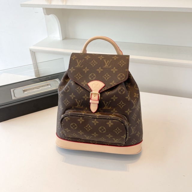 Luxury Fashion Leather Unisex Backpack