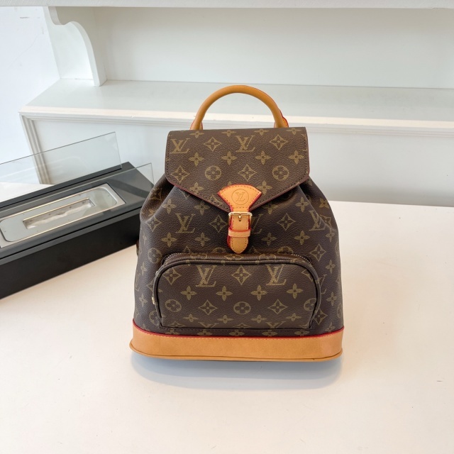 Luxury Fashion Leather Unisex Backpack