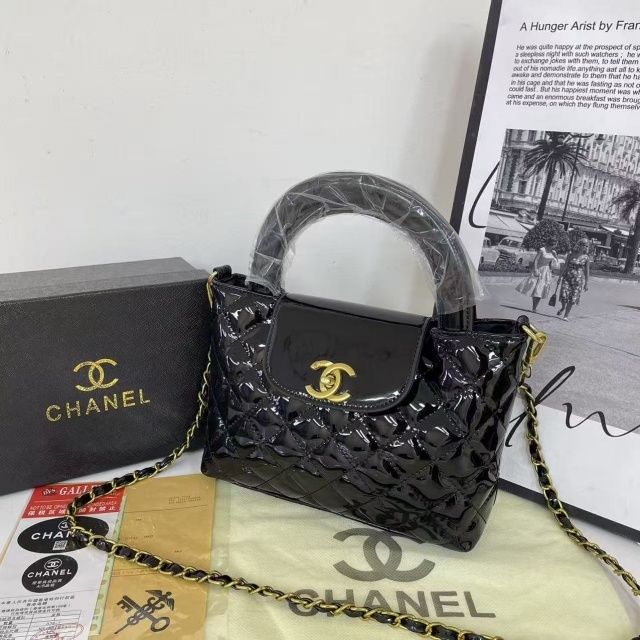 Metal Logo Leather Luxury Women Crossbody Handbags
