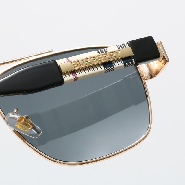 Metal Frame Unisex Sunglasses