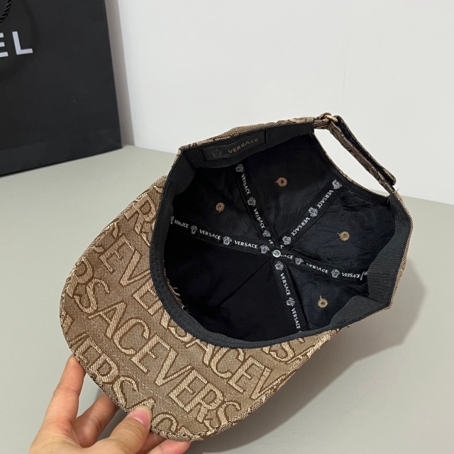 Classic Fashion Embroidery Baseball Caps