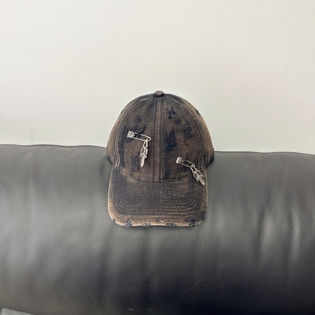 Fashion Ripped Unisex Baseball Caps