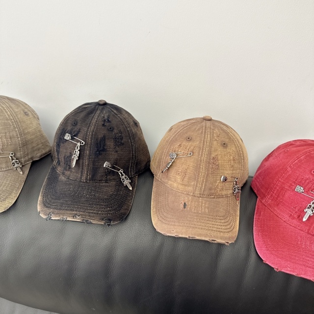 Fashion Ripped Unisex Baseball Caps