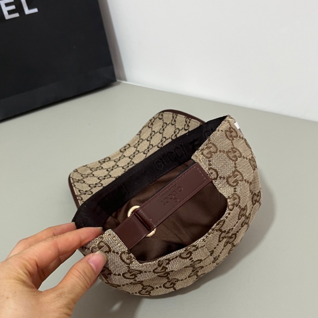 Luxury Fashion Unisex Striped Baseball Caps