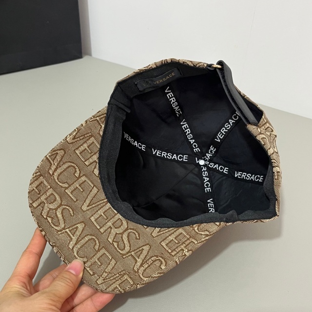 Simple Fashion Embroidery Baseball Caps
