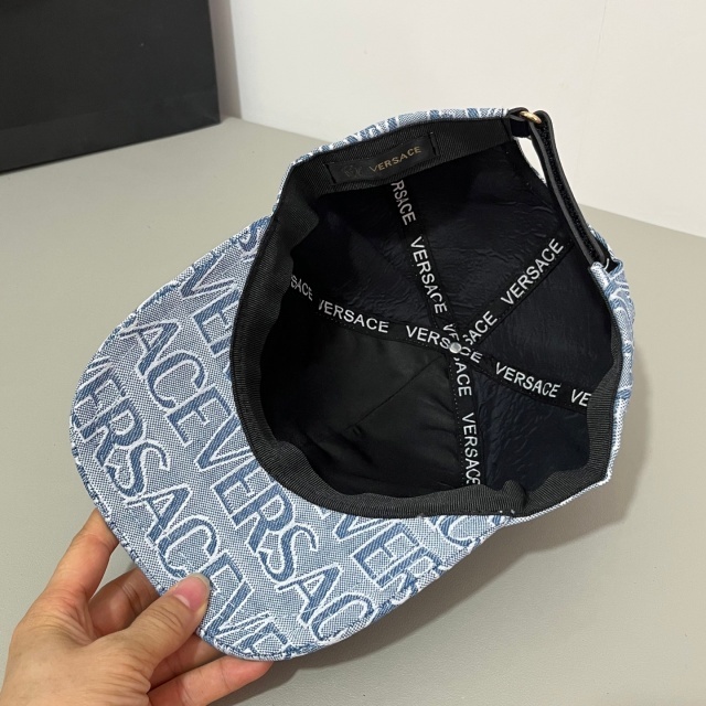 Simple Fashion Embroidery Baseball Caps