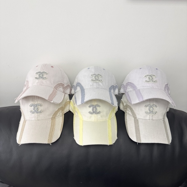Chic Design Unisex Baseball Caps