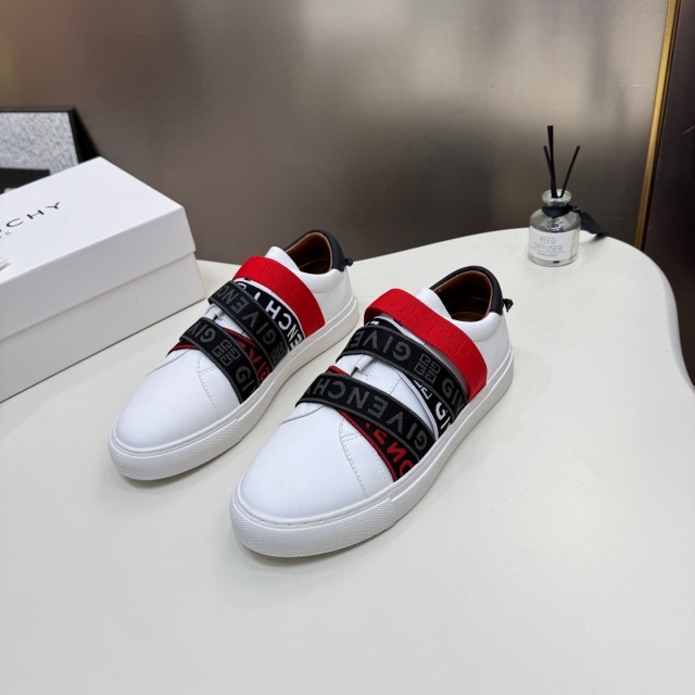 Luxury Fashion Design Men Casual Sneakers