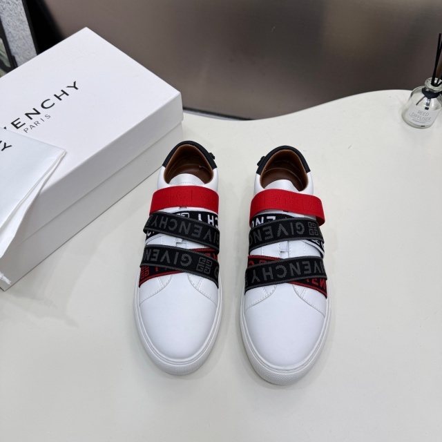 Luxury Fashion Design Men Casual Sneakers