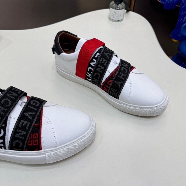 Luxury Fashion Design Men Casual Sneakers
