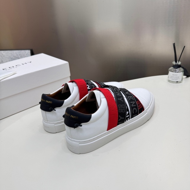 Luxury Fashion Design Men Casual Sneakers