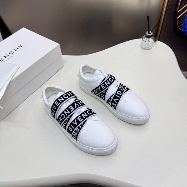 Luxury Fashion Design Men Casual Sneakers