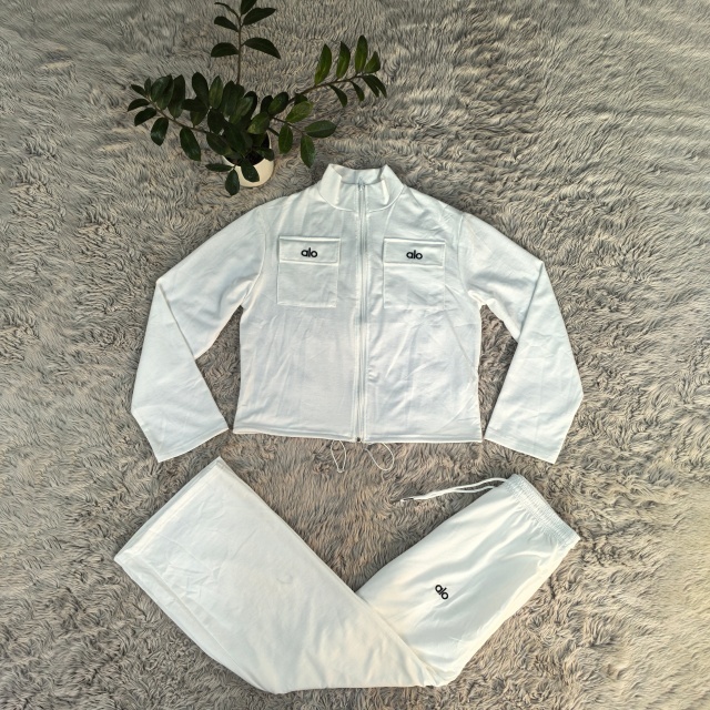 Fashion Embroidery Zipper Tracksuit Set