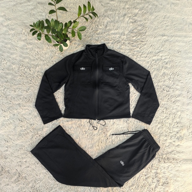 Fashion Embroidery Zipper Tracksuit Set