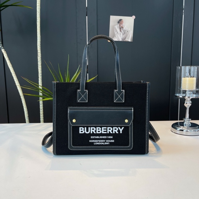 Luxury Fashion Female Crossbody Handbags