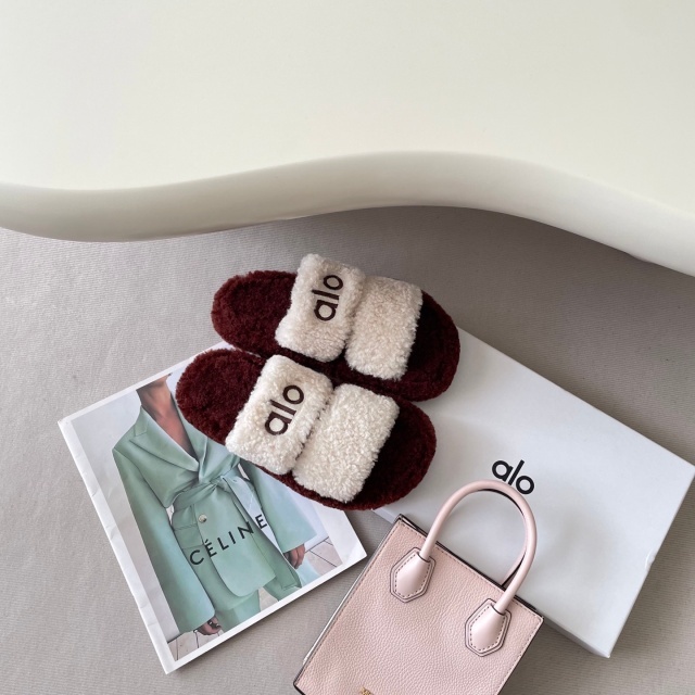 Fashion Color Block Winter Furry Shoes