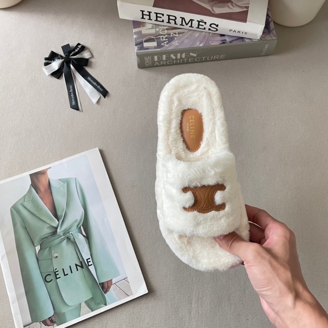 Winter Fashion Women Furry Slides