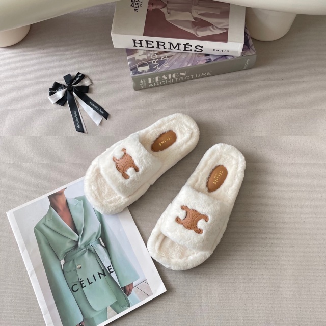 Winter Fashion Women Furry Slides