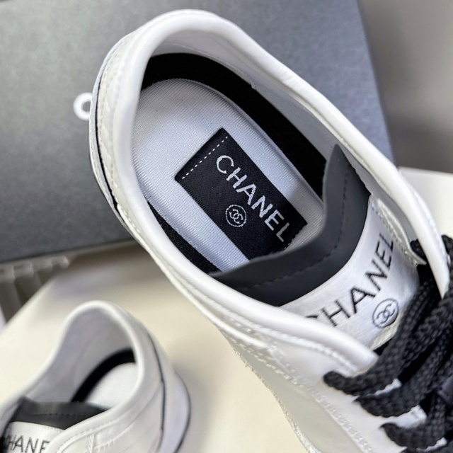 Women Luxury Fashion Casual Sneakers