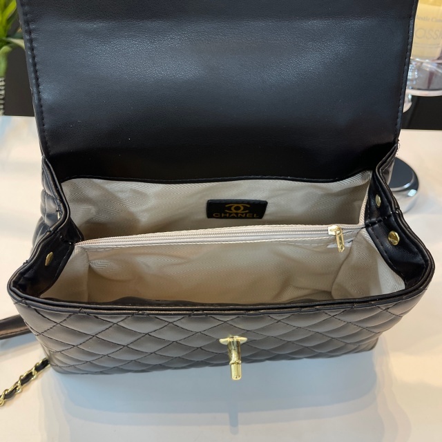 Metal Logo Fashion Leather Crossbody Handbags