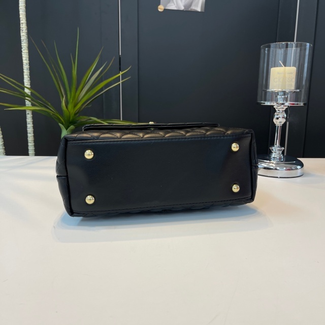 Metal Logo Fashion Leather Crossbody Handbags