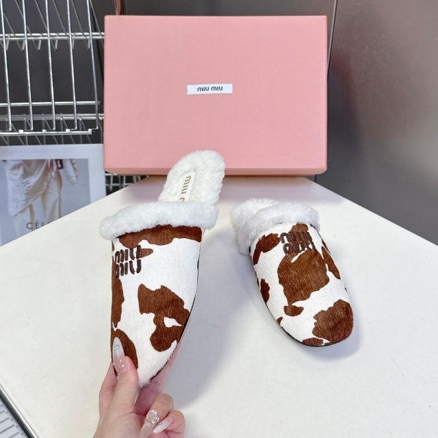 Fashion Design Women Furry Shoes