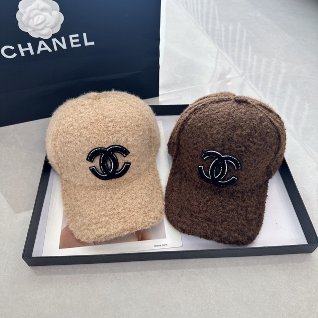 Fashion Furry Winter Unisex Baseball Caps