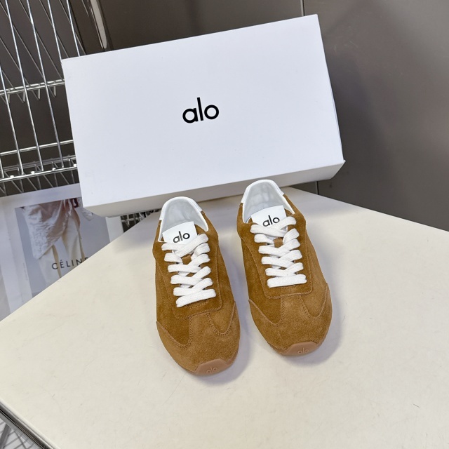 Fashion Lace-Up Unisex Casual Sneakers