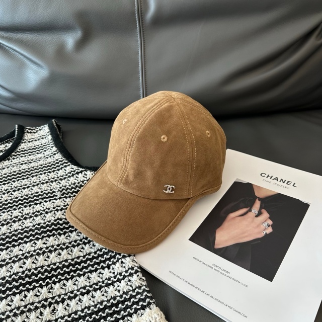 Fashion Logo Unisex Suede Baseball Caps