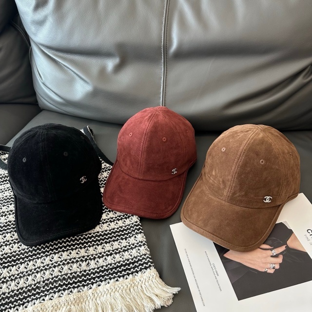Fashion Logo Unisex Suede Baseball Caps