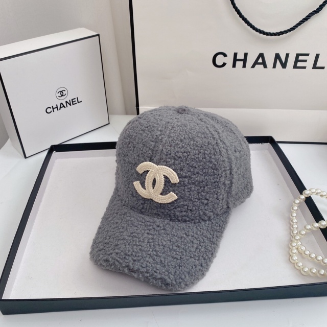 Winter Fashion Luxury Furry Baseball Caps