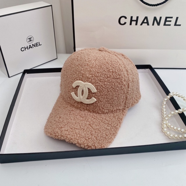 Winter Fashion Luxury Furry Baseball Caps