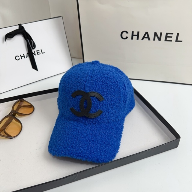 Winter Fashion Unisex Furry Baseball Caps